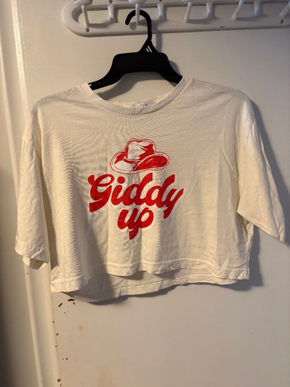 Lock crop tee